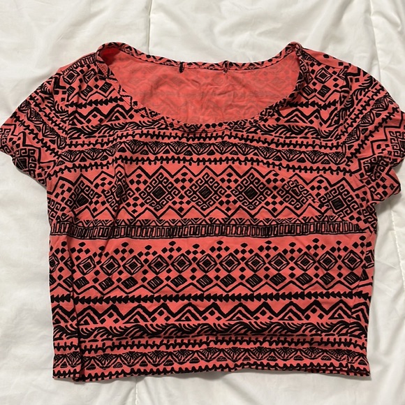 Set of 2 crop tops - Picture 4 of 5